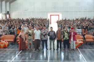 Saat Filsafat Bertemu Kearifan Lokal: Cara Unikama Membentuk Karakter Mahasiswa 2025 Saat Filsafat Bertemu Kearifan Lokal: Cara Unikama Membentuk Karakter Mahasiswa 2025